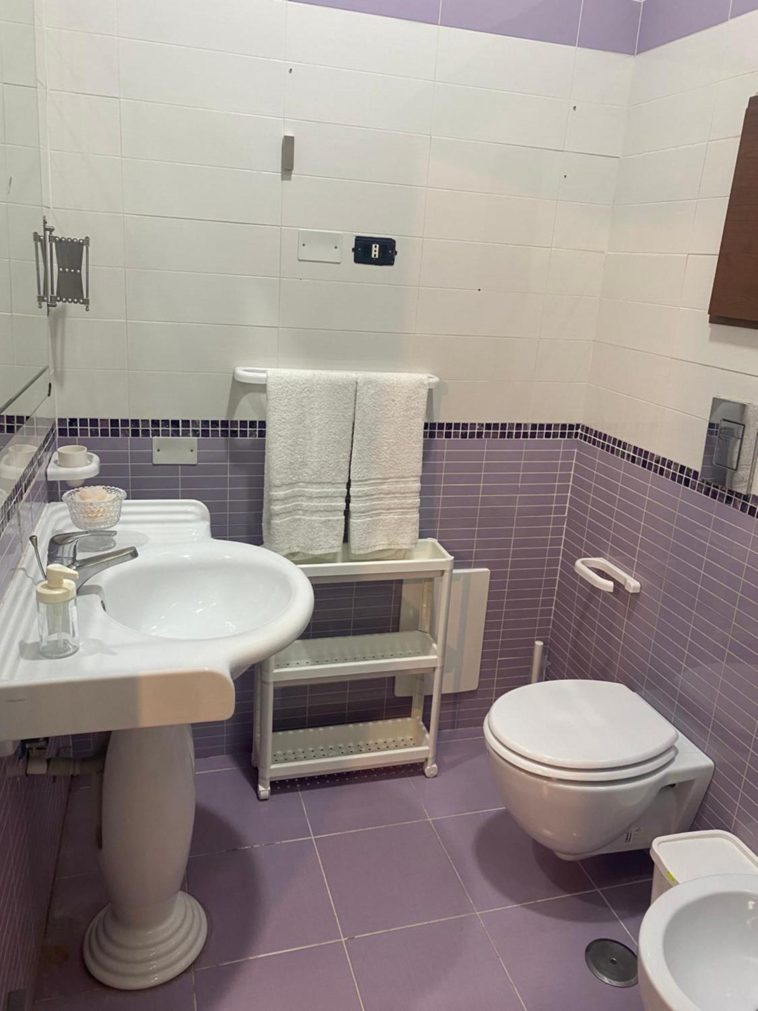 Reginella Bed & Breakfast Наполи Екстериор снимка
